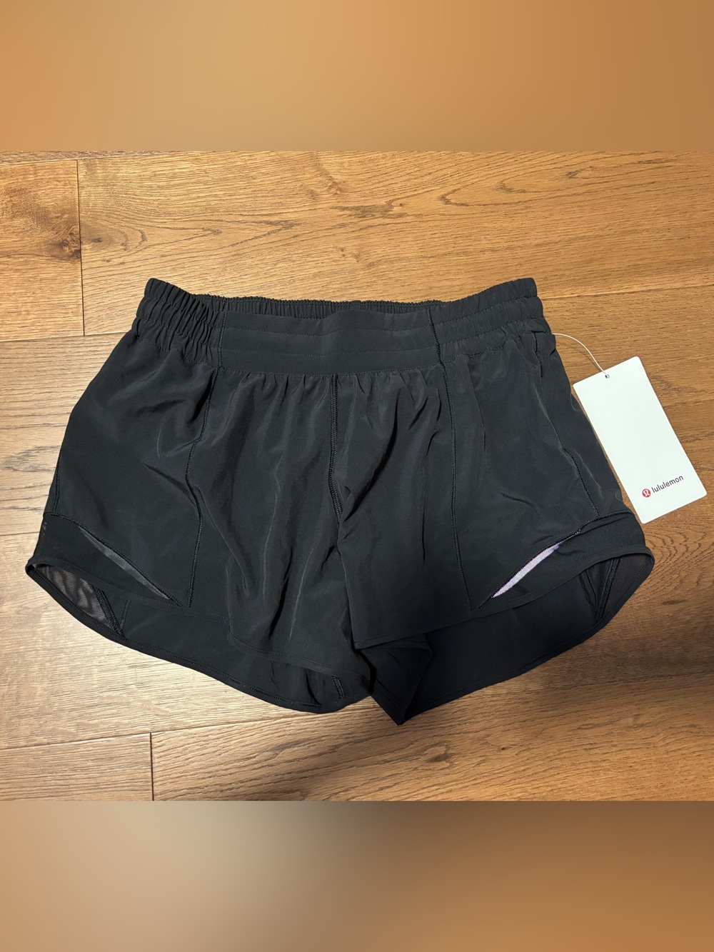 Lululemon Hotty Hot Lined Short 4" Size 8 tall